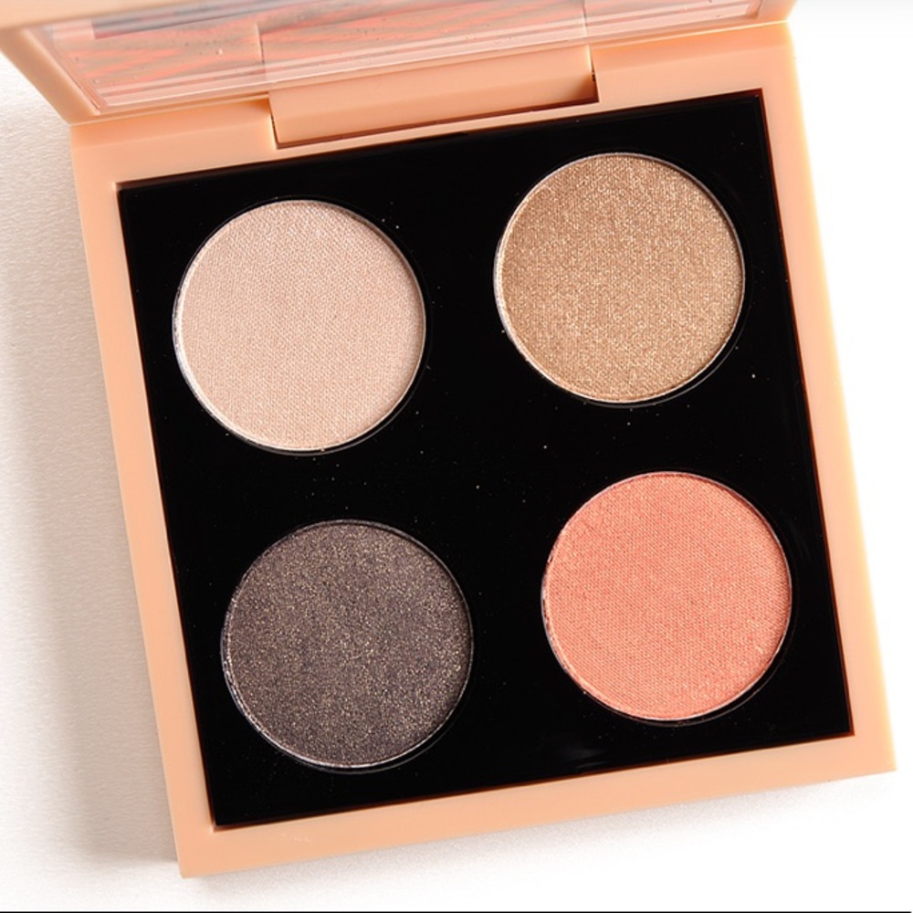 Mac x call of the canyon eyeshadow quad
